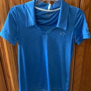 Oakley logo’ed Polo, Womens golf shirt. Sz small-gently used.